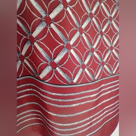 LILLIAN VERNON HAND ROLLED SILK SCARF - Picture 6 of 6